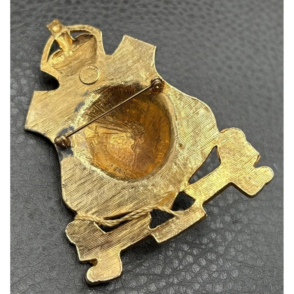 Vintage Accessocraft NYC Lion Shield Brooch Gold Tone Blue Enamel Leo Zodiac